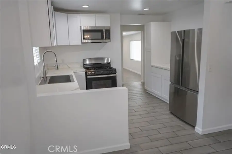 1235 1247 1235,1241,1247 Clavel Avenue, San Buenaventura Ventura, CA 93004 - #3