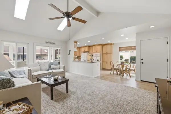 42110 Village 42, Camarillo, CA 93012