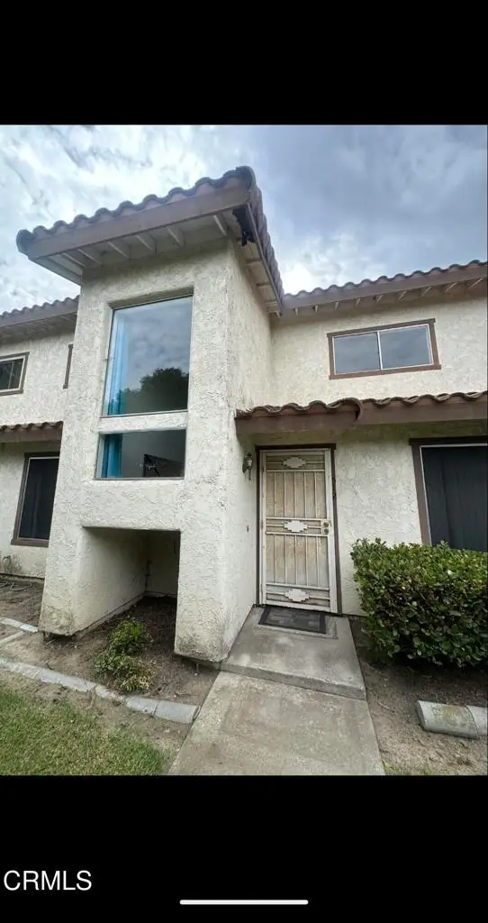 512 E Bard Road, Oxnard, CA 93033
