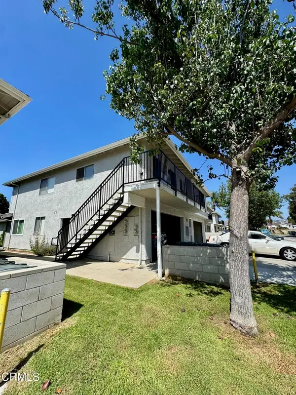 1136 Acadia Place #4, Ventura, CA 93003