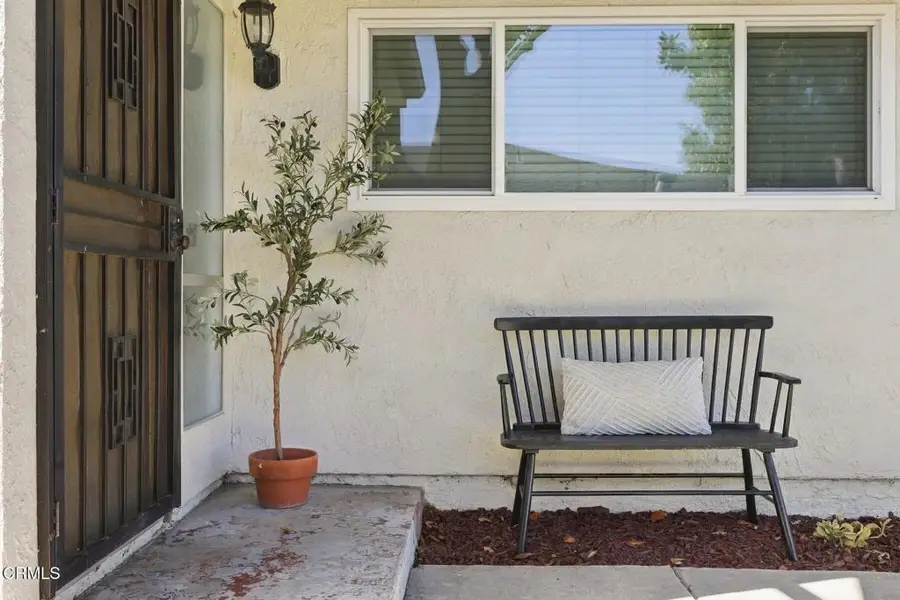 1137 Chalmette Avenue, San Buenaventura Ventura, CA 93003 - #2