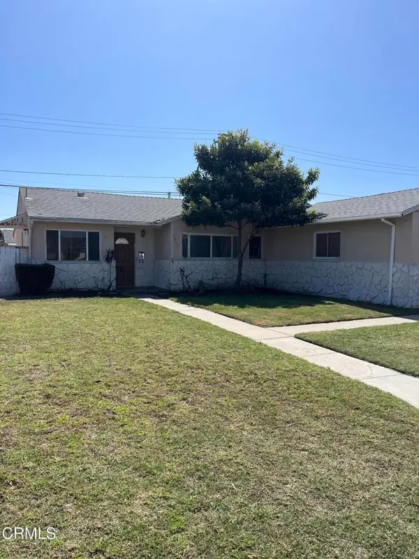 1242 W Juniper Street, Oxnard, CA 93033