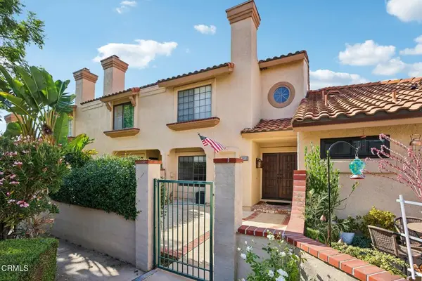 390 Country Club Drive #B, Simi Valley, CA 93065