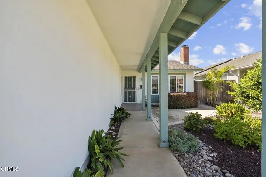 327 Otono Court, Camarillo, CA 93012 - #2
