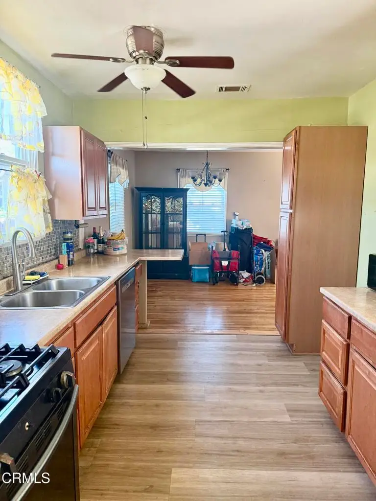 1428 W Beverly Drive, Oxnard, CA 93030 - #3