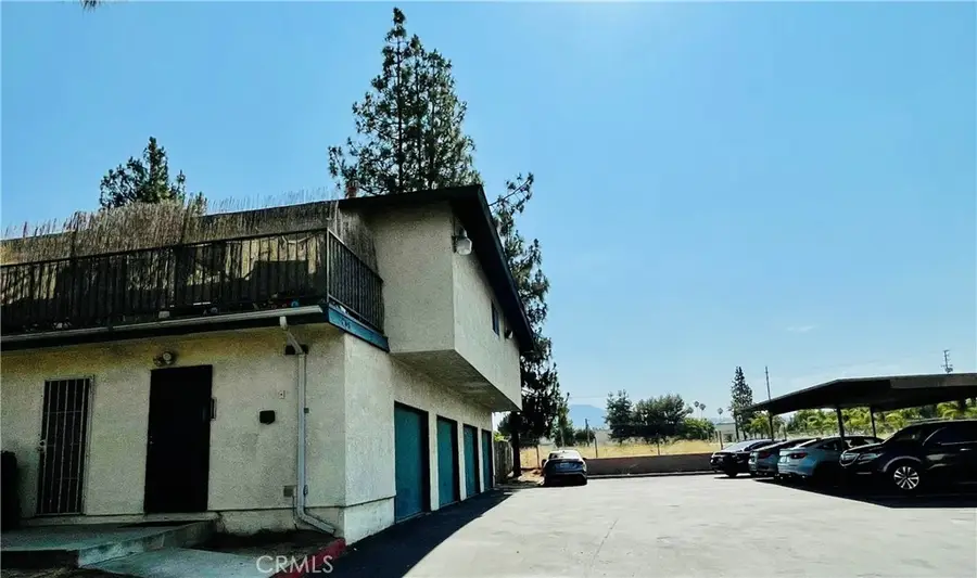 610 E Lugonia Avenue #4, Redlands, CA 92374 - #2