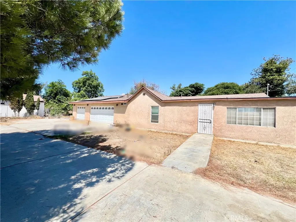 8636 Cypress Avenue, Fontana, CA 92335 - Image #1