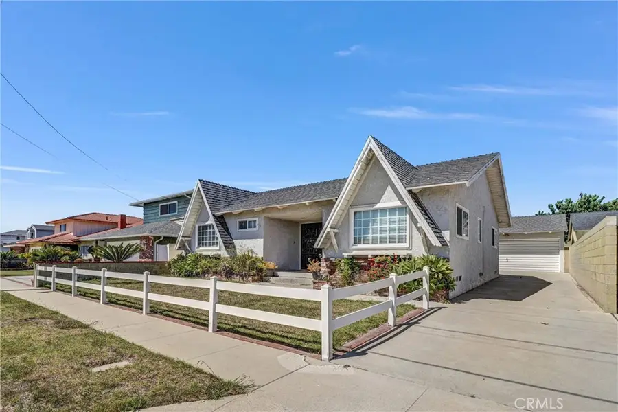 2237 W 230th Pl, Torrance, CA 90501 - #2