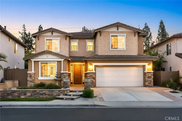 8180 E Brookdale Lane, Anaheim Hills, CA 92807