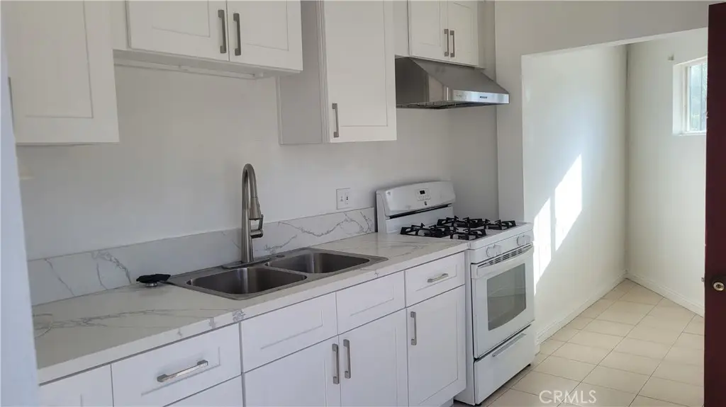 2706 Budau Avenue, Los Angeles, CA 90032 - #1