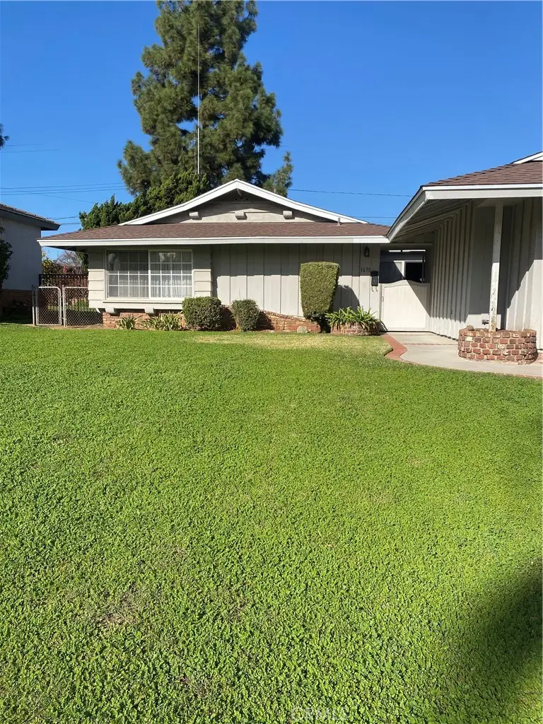1651 E Retford St Street, Covina, CA 91724 - #1