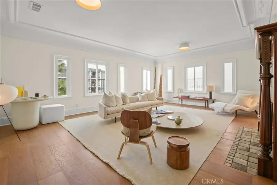 320 S Kingsley, Los Angeles, CA 90020 - Image #2