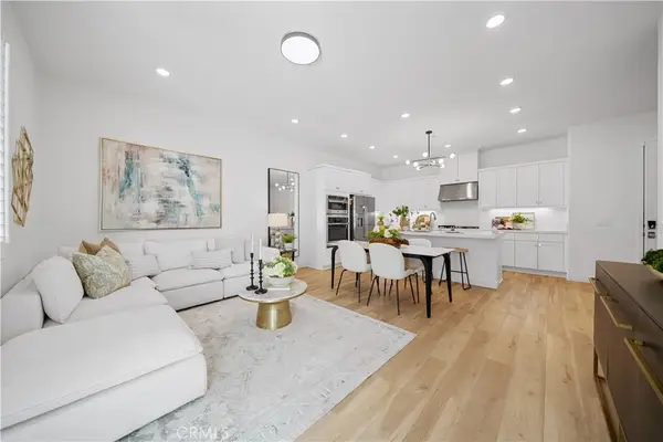 163 Baluster, Irvine, CA 92618