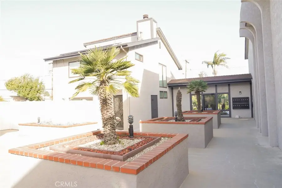 24001 Neece Avenue #7, Torrance, CA 90505 - Image #3