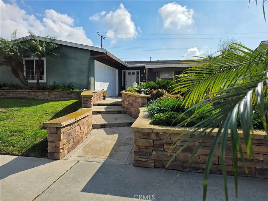 7822 Rhine, Huntington Beach, CA 92647 - Image #2