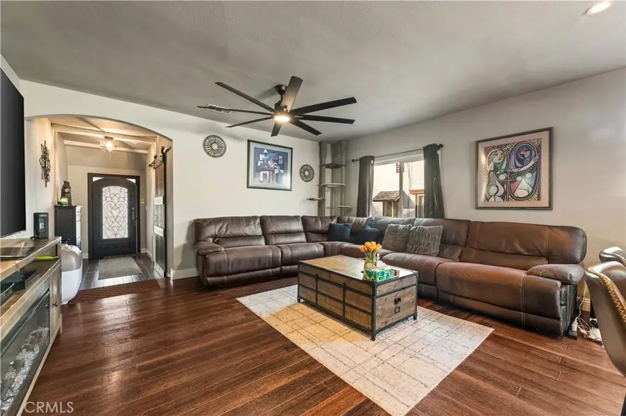 1652 La Golondrina, Alhambra, CA 91803 - #3