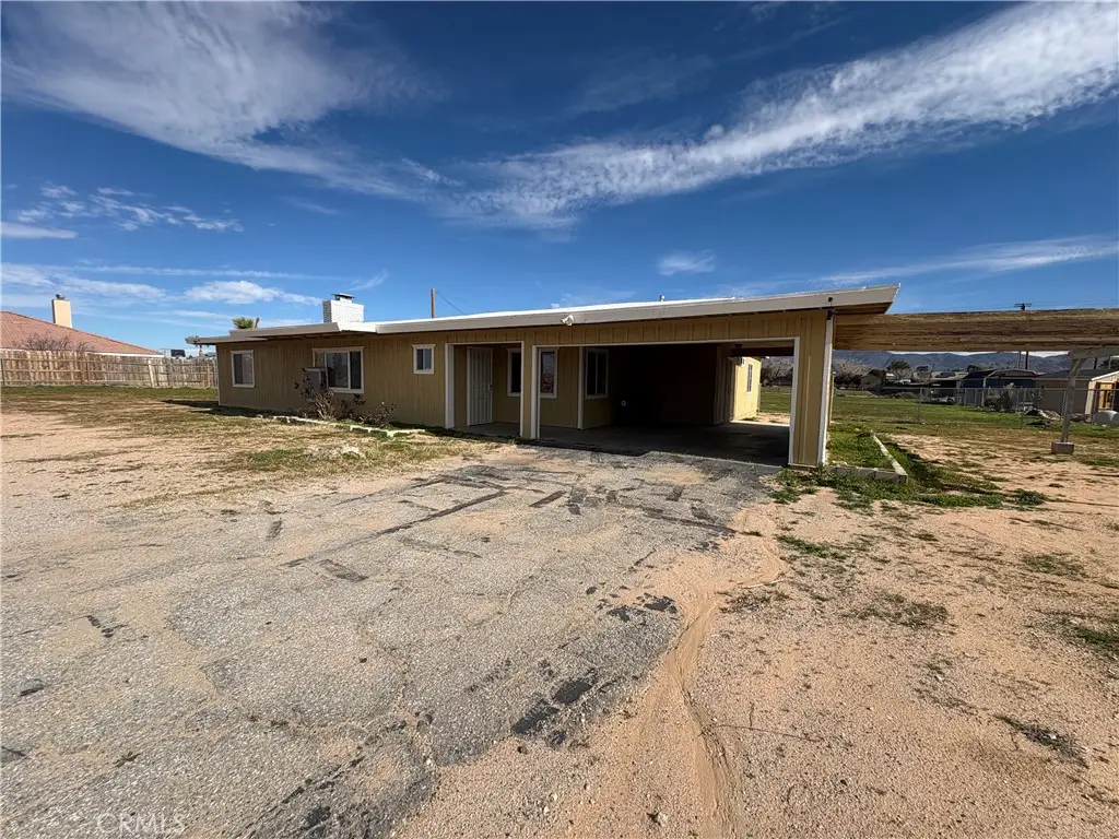 14027 Navajo, Apple Valley, CA 92307 - #1