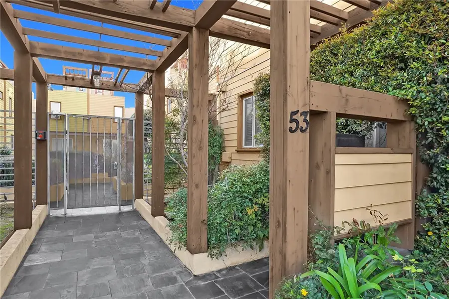 53 N Oak Avenue #5, Pasadena, CA 91107 - #2