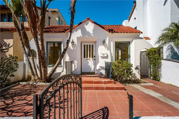 131 Santa Ana Avenue, Long Beach, CA 90803