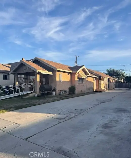 156 W 84th, Los Angeles, CA 90003 - #2