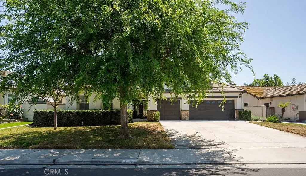 5840 Redhaven St, Eastvale, CA 92880 - #1
