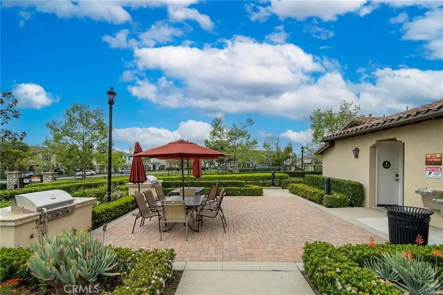 860 E Mountain Way #B, Azusa, CA 91702 - #3