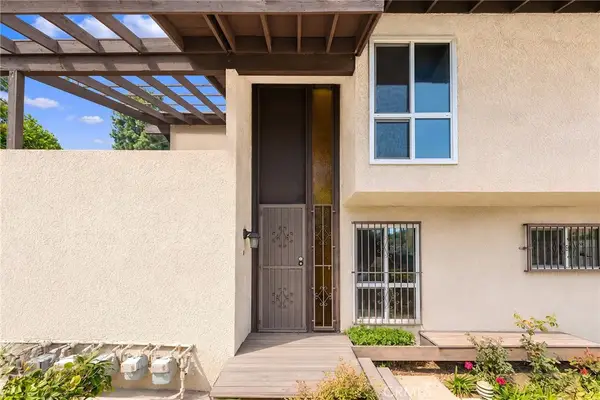 273 Casuda Canyon #E, Monterey Park, CA 91754