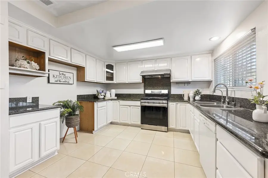 273 Casuda Canyon #E, Monterey Park, CA 91754 - #2