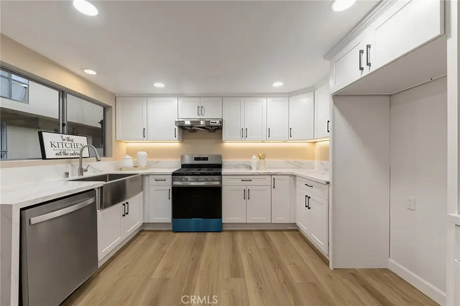 251 Casuda Canyon #E, Monterey Park, CA 91754 - #3