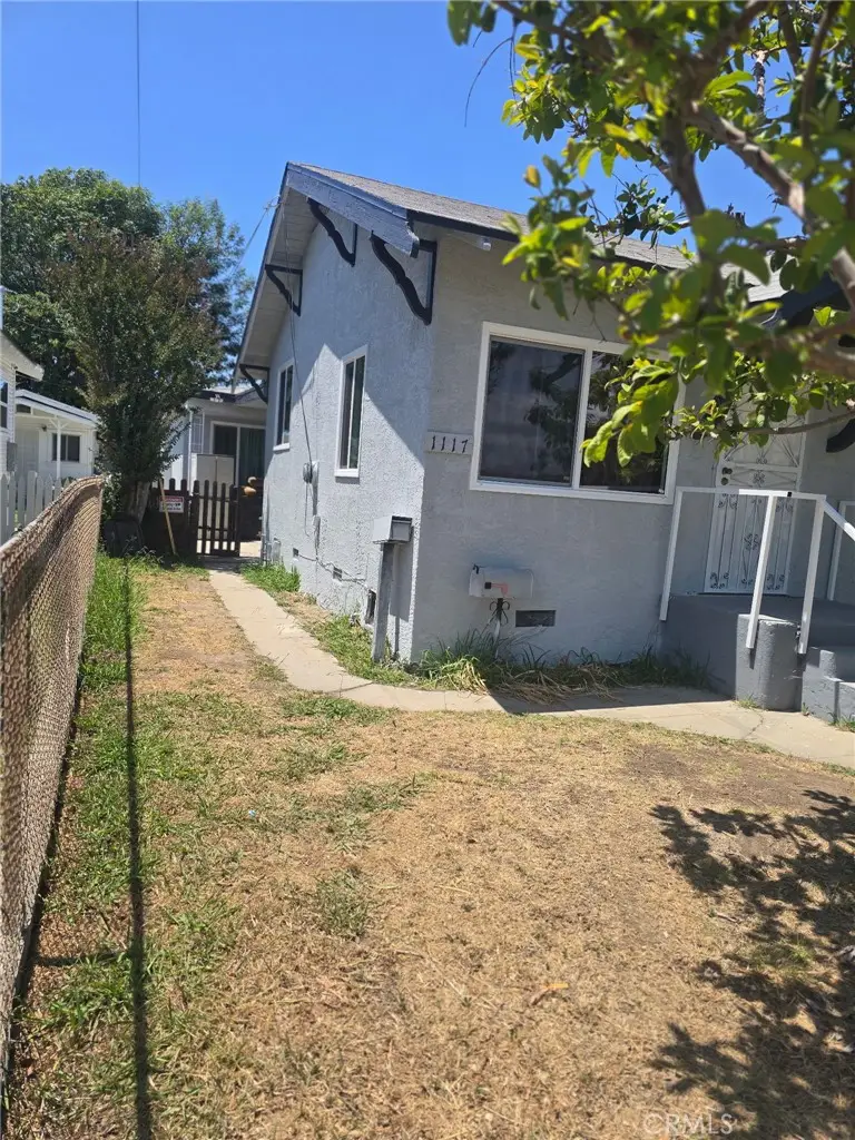 1119 Calzona, Los Angeles, CA 90023 - #3