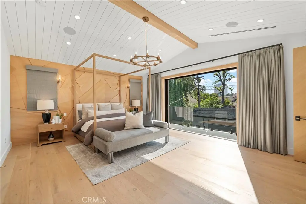 4765 Lemona Avenue, Sherman Oaks, CA 91403 - #1