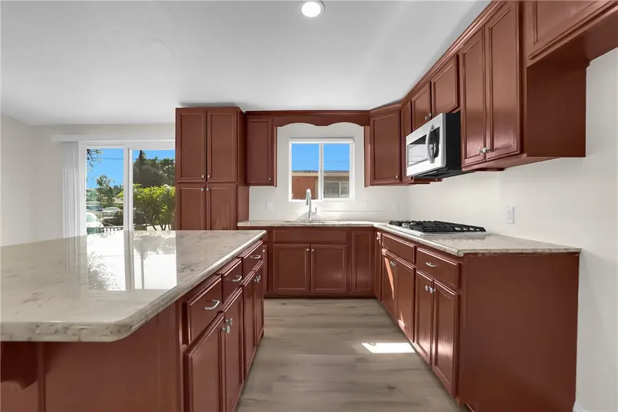 371 Fowler, Pomona, CA 91766 - #3