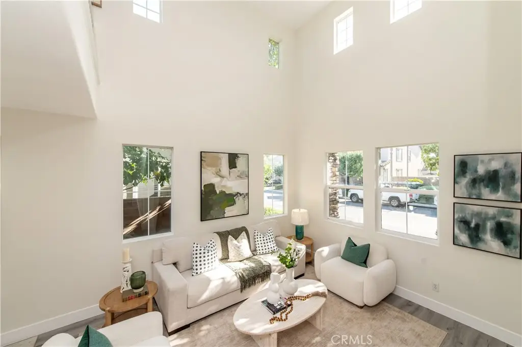 13569 Goldmedal, Chino, CA 91710 - #1