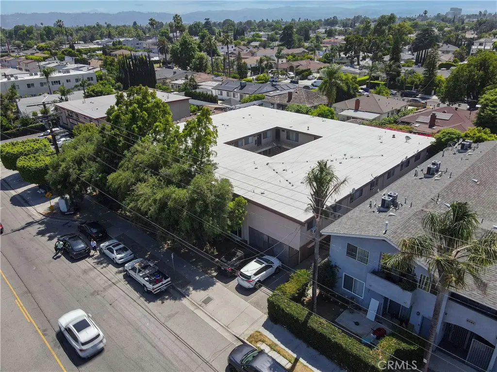 6535 Fulton, Van Nuys, CA 91401 - #1