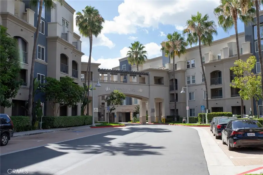 2262 Scholarship, Irvine, CA 92612 - #2