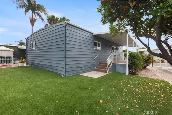221 N El Camino Real #11, Oceanside, CA 92058