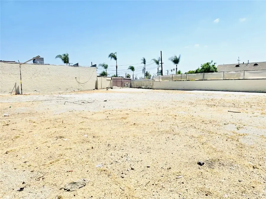 3900 Whittier, Los Angeles, CA 90023 - #3