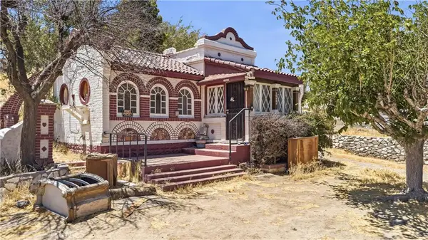 16805 Yucca, Victorville, CA 92395