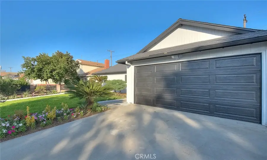 752 -754 Rio Del Sol Avenue, Montebello, CA 90640 - #2