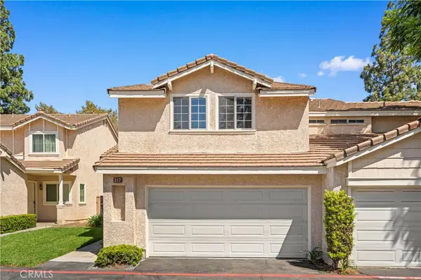 317 Somerset Court, Azusa, CA 91702