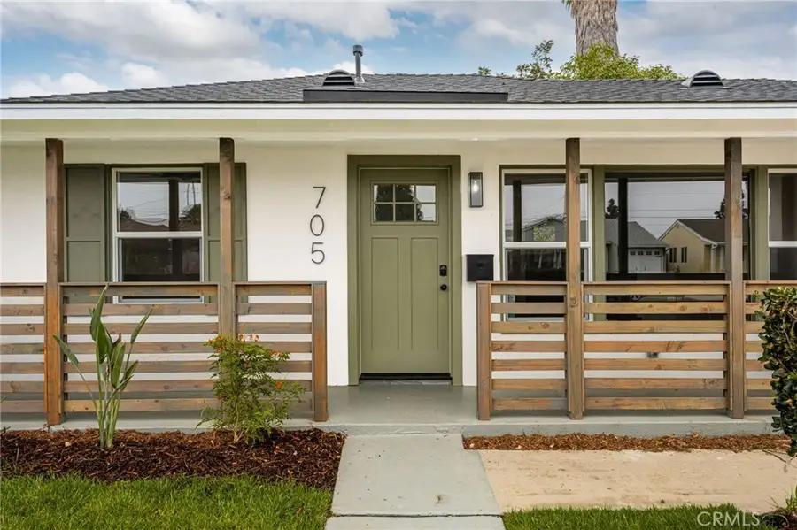 705 S Corlett Avenue, Compton, CA 90220 - #3