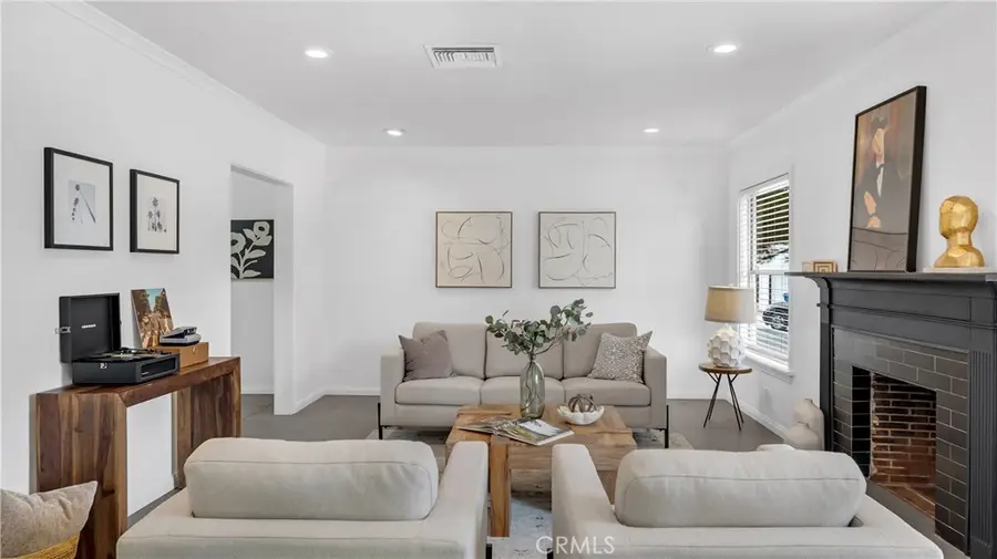 10207 Camarillo Street, Toluca Lake, CA 91602 - #3