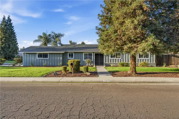 626 W Dorothea, Visalia, CA 93277