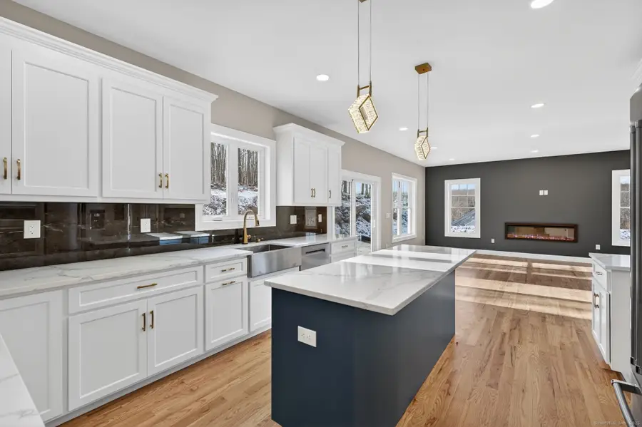 50 Rock Ridge Road, Manchester, CT 06040 - Image #3