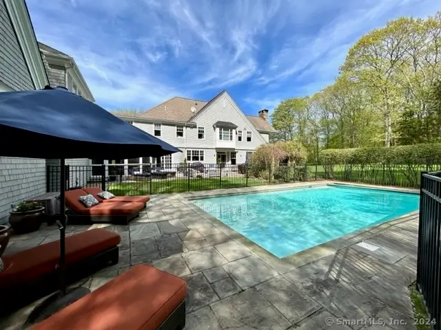 6 Winthrop Hills, Weston, CT 06883 - #3