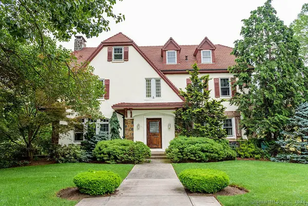 331 Saint Ronan Street, New Haven, CT 06511