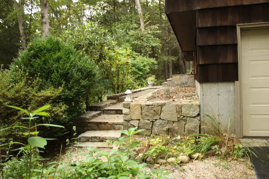 1180 West Purchase Road, Southbury, CT 06488 - Image #3