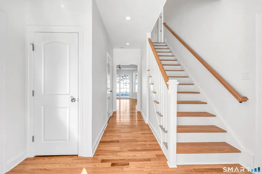 28 Hunting Ridge Road, Middlebury, CT 06762 - #2