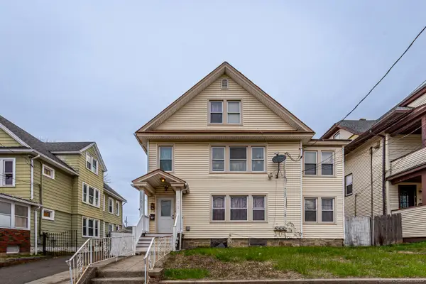 106 Manhattan Avenue, Bridgeport, CT 06606