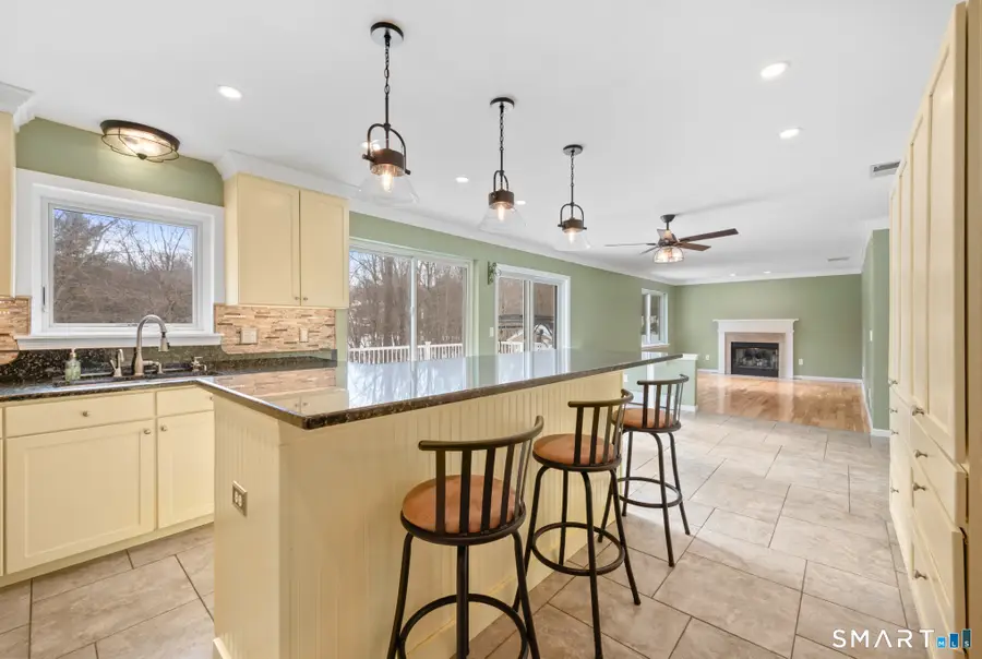 54 Bridle Trail Drive, Naugatuck, CT 06770 - #2